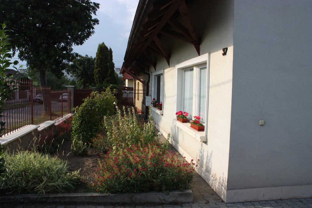Veszprem Room Exterior foto