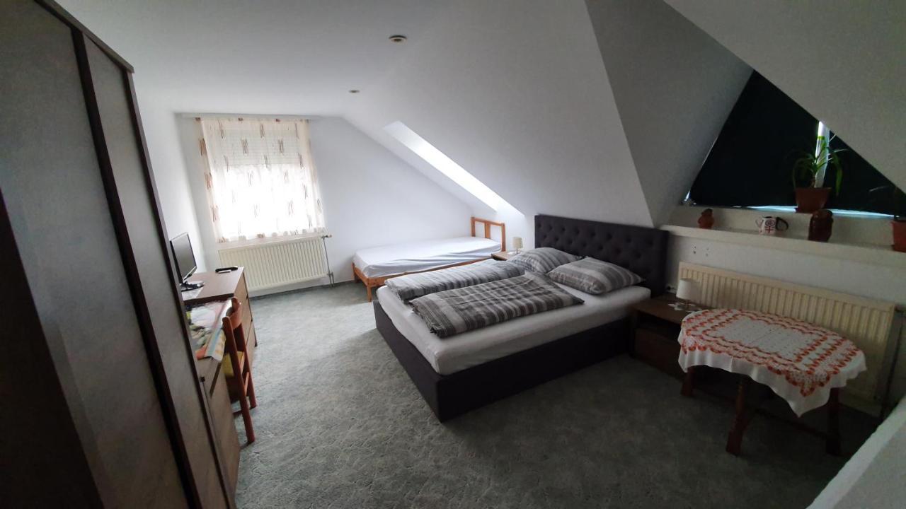 Veszprem Room Exterior foto